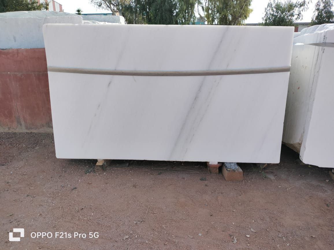 Makrana Albeta White